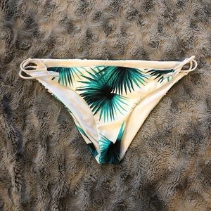 L.A. Hearts Palm Bikini Bottoms
